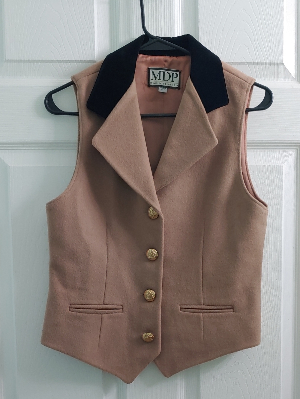 Vintage Mario De Pinto Camel Wool Vest Black Velvet Collar Women's Size M